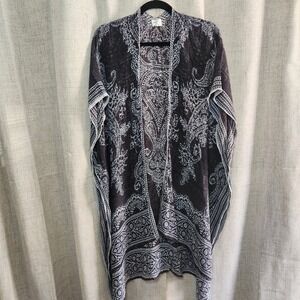 Melrose & Market One Size Kimono Gray White Paisley Floral Pattern Light Flowy‎